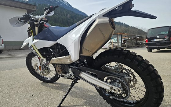 Neufahrzeug Husqvarna 701 Enduro - Bild 3