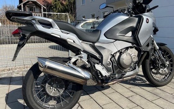 Gebrauchtmotorrad Honda VFR1200X Crosstourer - Bild 1