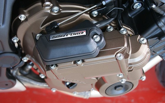 Neufahrzeug Honda CB650R E-Clutch - Bild 7