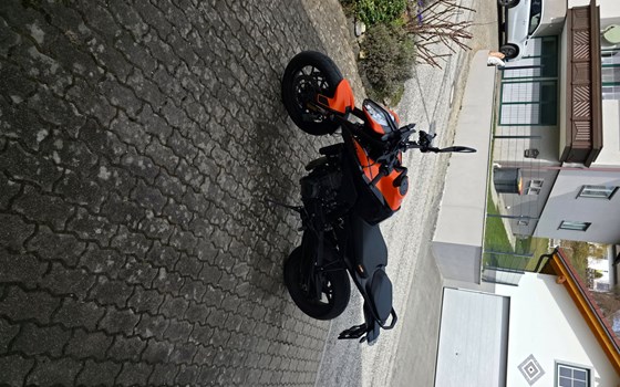 Gebrauchtmotorrad KTM 890 Duke - Bild 1