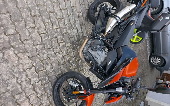 Gebrauchtmotorrad KTM 890 Duke - Bild 7