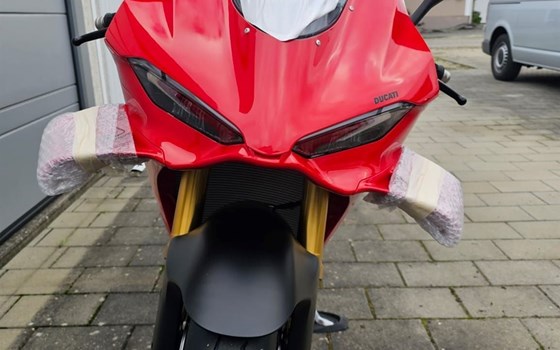 Gebrauchtmotorrad Ducati Panigale V4 S - Bild 5