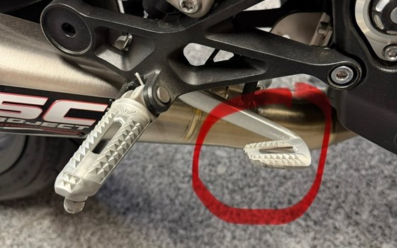 Gebrauchtmotorrad Triumph Speed Triple RS - Bild 11