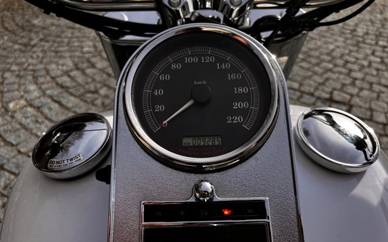 Gebrauchtmotorrad Harley-Davidson Softtail Bad Boy FXSTSB - Bild 16