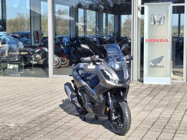 Honda ADV350