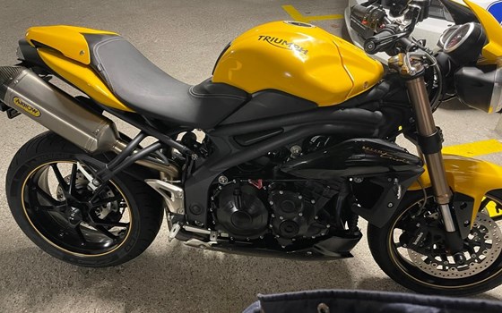 Motorrad Occasion Triumph Speed Triple 1050 - Bild 4