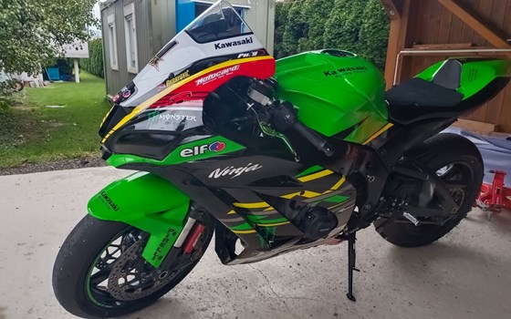 Gebrauchtmotorrad Kawasaki Ninja ZX-10R - Bild 2