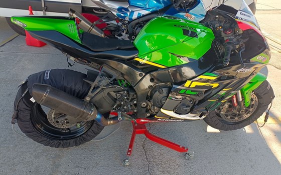 Gebrauchtmotorrad Kawasaki Ninja ZX-10R - Bild 5