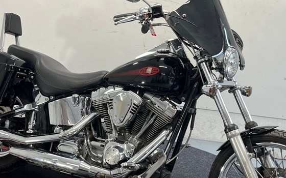 Gebrauchtmotorrad Harley-Davidson Softail Standard FXST - Bild 10