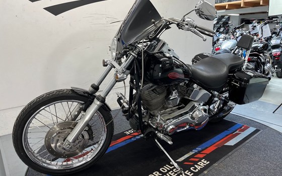 Gebrauchtmotorrad Harley-Davidson Softail Standard FXST - Bild 3