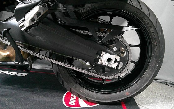 Gebrauchtmotorrad Ducati Multistrada V2 S - Bild 12