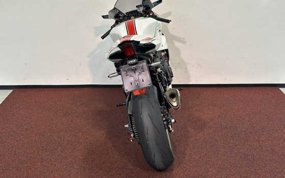 Gebrauchtmotorrad Yamaha R1 World GP 60th Anniversary - Bild 7