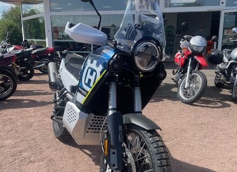 Neufahrzeug Husqvarna Norden 901 Expedition - Bild 5