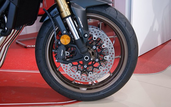 Neufahrzeug Honda CB650R E-Clutch - Bild 5