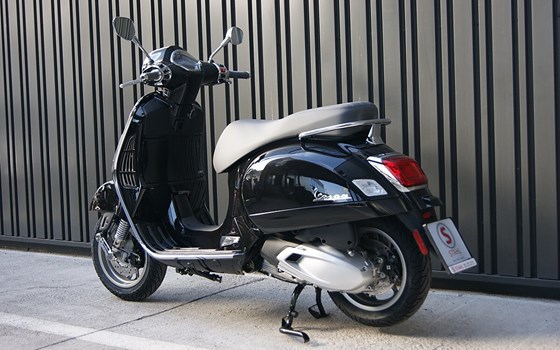 Neufahrzeug Vespa GTS 310 - Bild 11