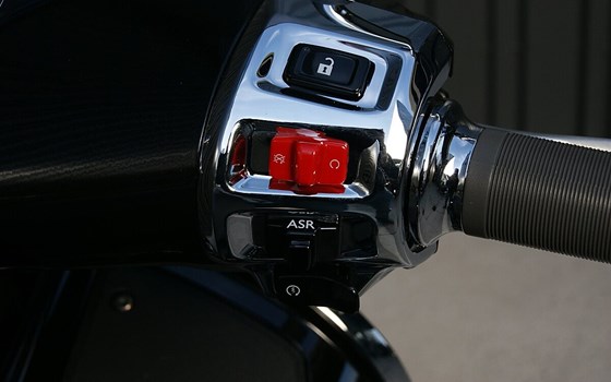 Neufahrzeug Vespa GTS 310 - Bild 7