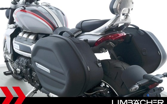 Gebrauchtmotorrad Triumph Rocket 3 GT - Bild 19