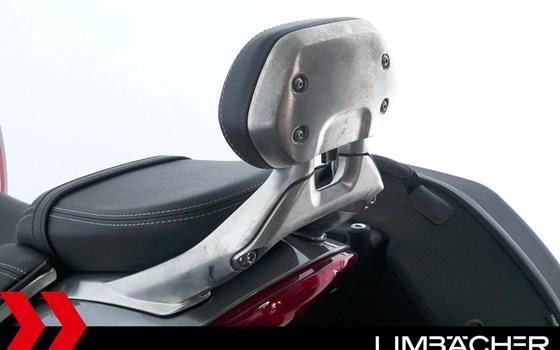 Gebrauchtmotorrad Triumph Rocket 3 GT - Bild 20