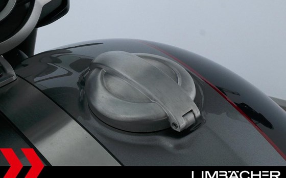 Gebrauchtmotorrad Triumph Rocket 3 GT - Bild 23