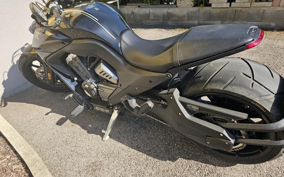 Gebrauchtmotorrad Benda LFC 700 - Bild 5