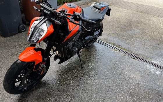 Gebrauchtmotorrad KTM 890 Duke - Bild 1
