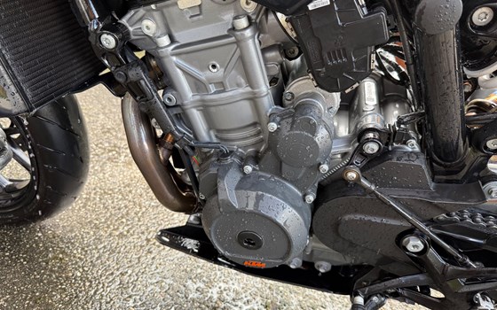 Gebrauchtmotorrad KTM 890 Duke - Bild 4