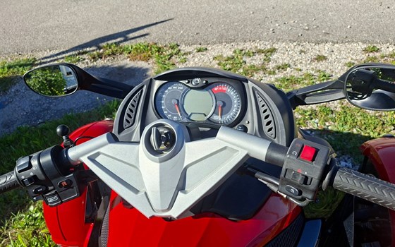 Gebrauchtmotorrad Can-Am Spyder RS - Bild 9