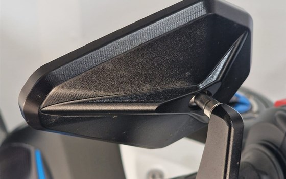 Gebrauchtmotorrad Suzuki GSX-8S - Bild 6