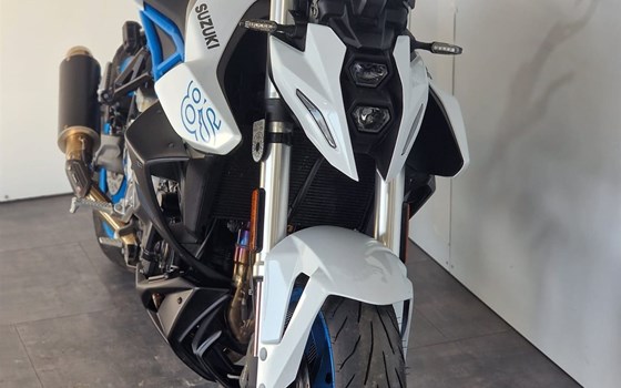 Gebrauchtmotorrad Suzuki GSX-8S - Bild 4
