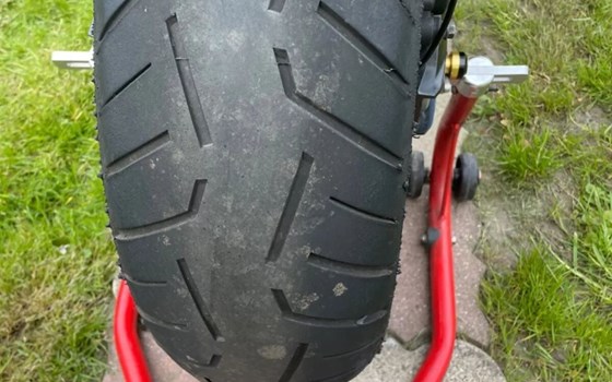 Gebrauchtmotorrad Suzuki GSX-S1000 - Bild 3