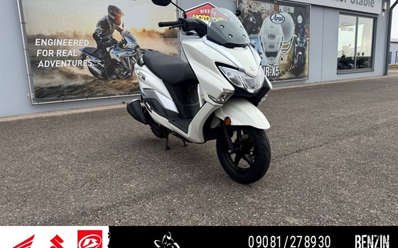 Gebrauchtmotorrad Suzuki Burgman 125 - Bild 1