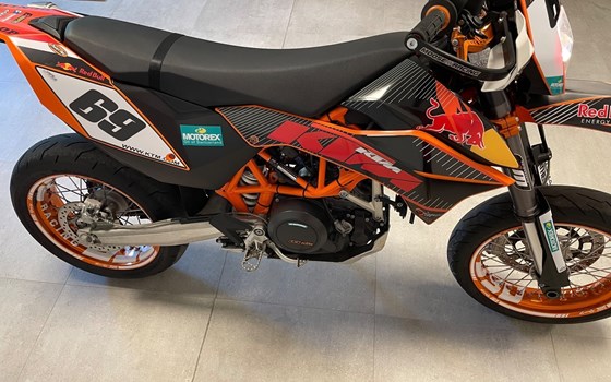 Gebrauchtmotorrad KTM 690 SMC R - Bild 7
