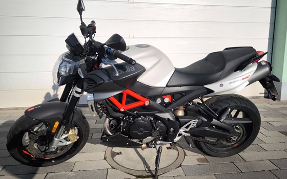 Gebrauchtmotorrad Aprilia Shiver 900 - Bild 3