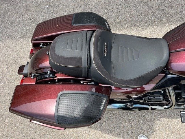 Harley-Davidson CVO Street Glide FLHXSE (Copperhead/Scorched Chrome Finish) - Bild 9