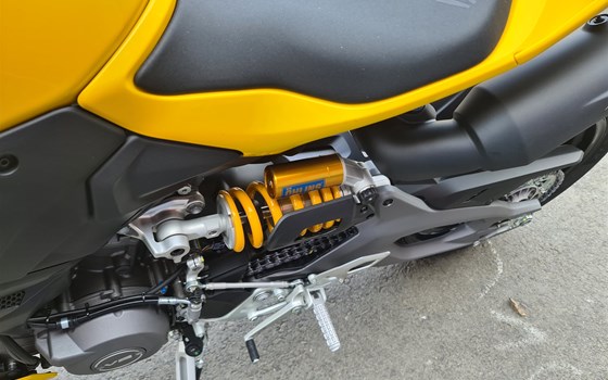 Neufahrzeug Ducati Streetfighter V2 S - Bild 11