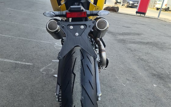 Neufahrzeug Ducati Streetfighter V2 S - Bild 6