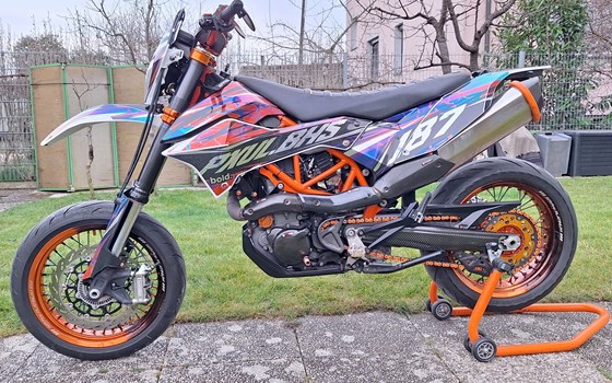 Gebrauchtmotorrad KTM 690 SMC R - Bild 1