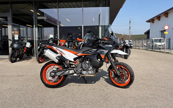 Gebrauchtmotorrad KTM 890 SMT - Bild 1