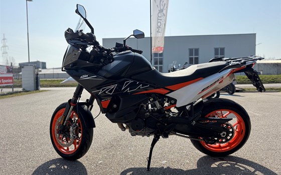 Gebrauchtmotorrad KTM 890 SMT - Bild 3