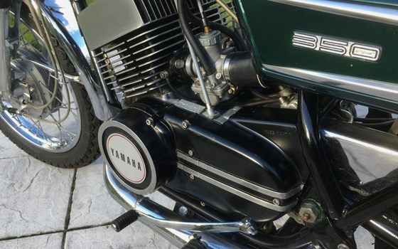 Gebrauchtmotorrad Yamaha R5 - Bild 2