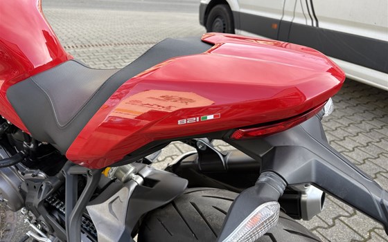 Gebrauchtmotorrad Ducati Monster 821 - Bild 15