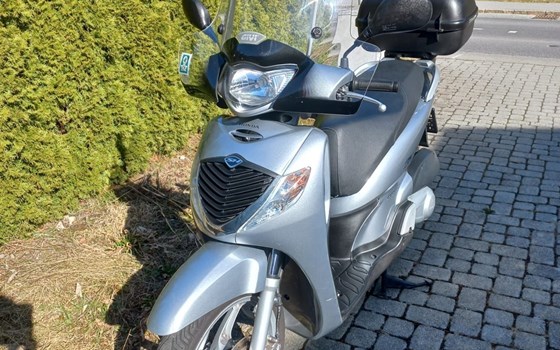 Gebrauchtmotorrad Honda SH125i - Bild 1