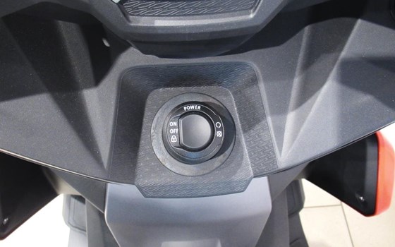 Gebrauchtmotorrad BMW C 400 X - Bild 21