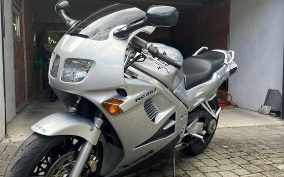 Gebrauchtmotorrad Honda VFR 750 - Bild 4