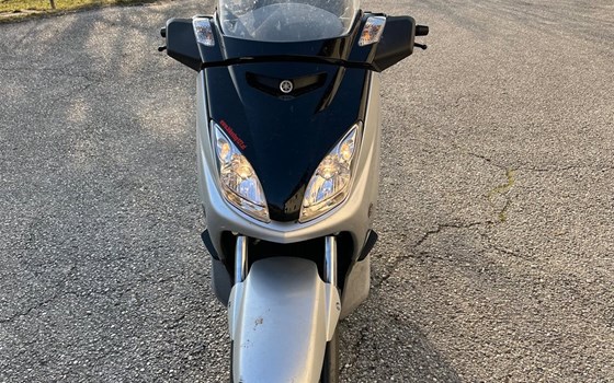 Gebrauchtmotorrad Yamaha X-Max 250 - Bild 2