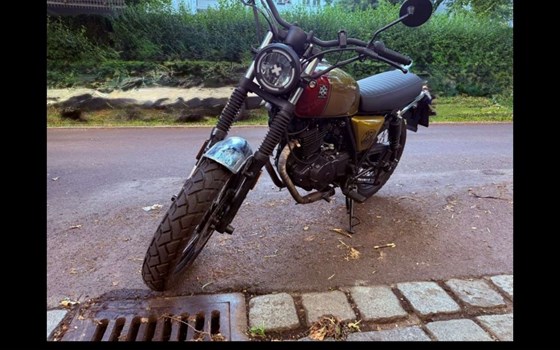 Gebrauchtmotorrad Brixton Cromwell 250 - Bild 1