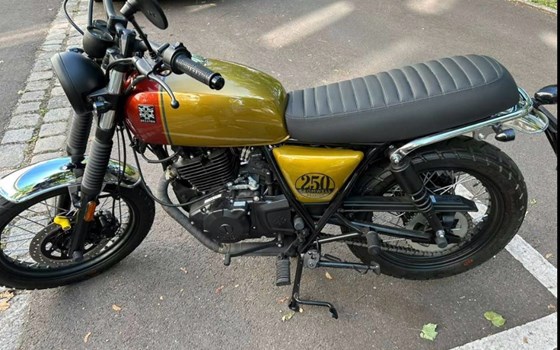 Gebrauchtmotorrad Brixton Cromwell 250 - Bild 2