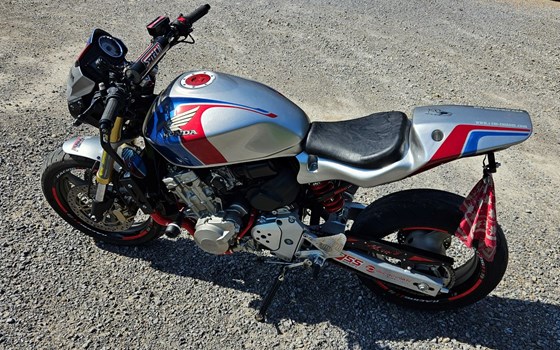 Motorrad Occasion Honda CB 600 F Hornet - Bild 1