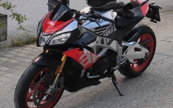 Gebrauchtmotorrad Aprilia Tuono V4 1100 Factory - Bild 5