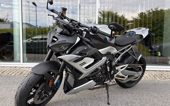 Gebrauchtmotorrad BMW M 1000 R - Bild 3